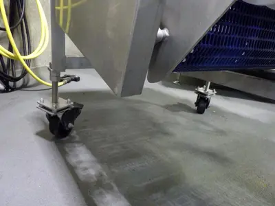 2019 Two Rivers 45 degree right hand conveyor