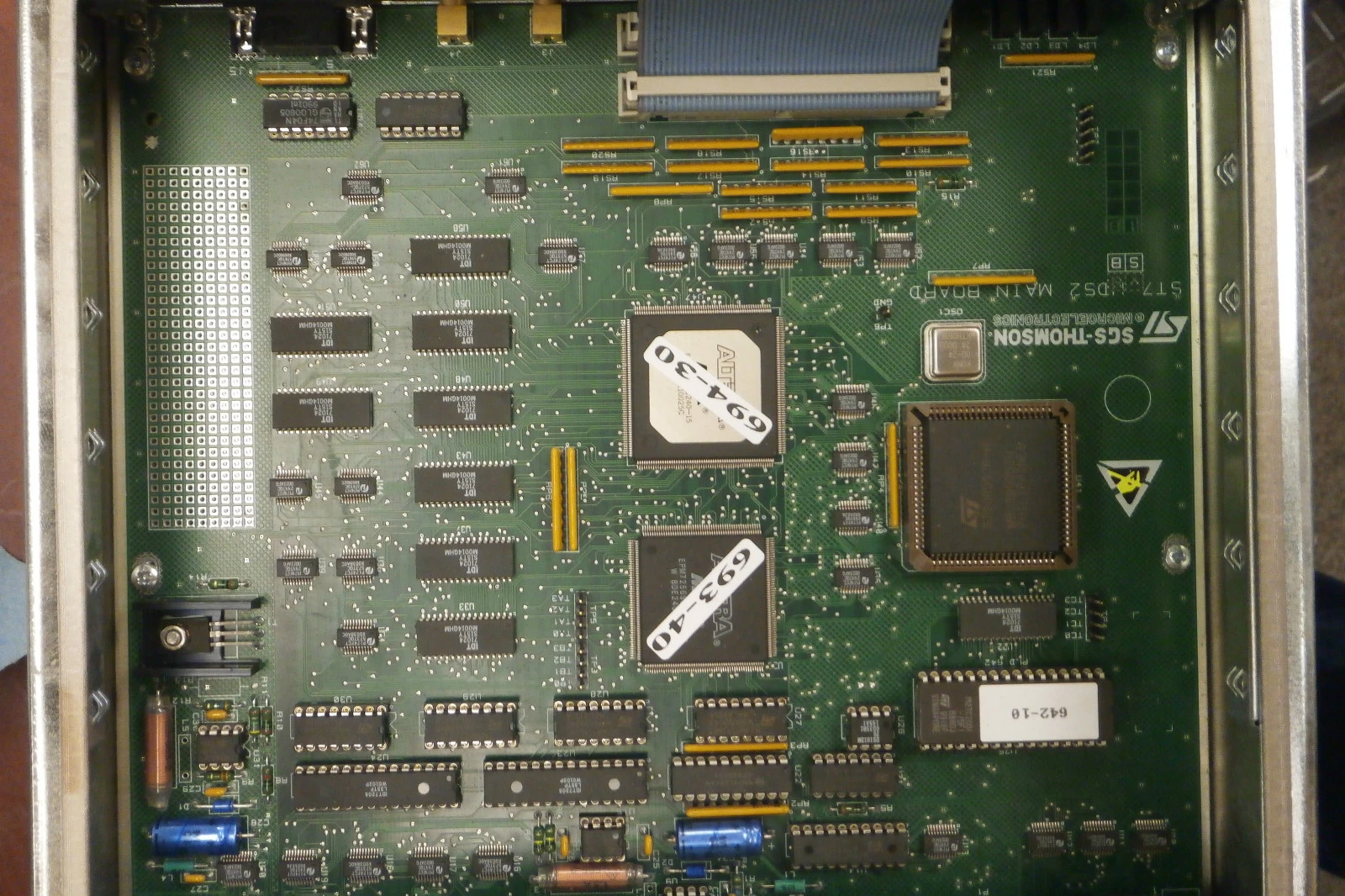 USED STMicroelectronics ST7MDTU2-EMU2B