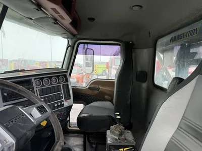 Used 2020 MACK GRANITE GALBREATH Hooklifts & Roll-Offs Minnesota US | Carco Truck & Equipment #1514013
