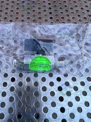 NEW CHEMGLASS CG-1969-M-20 STAINLESS STEEL HUBER MALE TO FEMALE BALL VALVE
