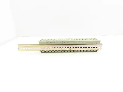 Phoenix Contact UT 35 Terminal Block Connector DIN Rail 14-1/0AWG 150A Lot of 18