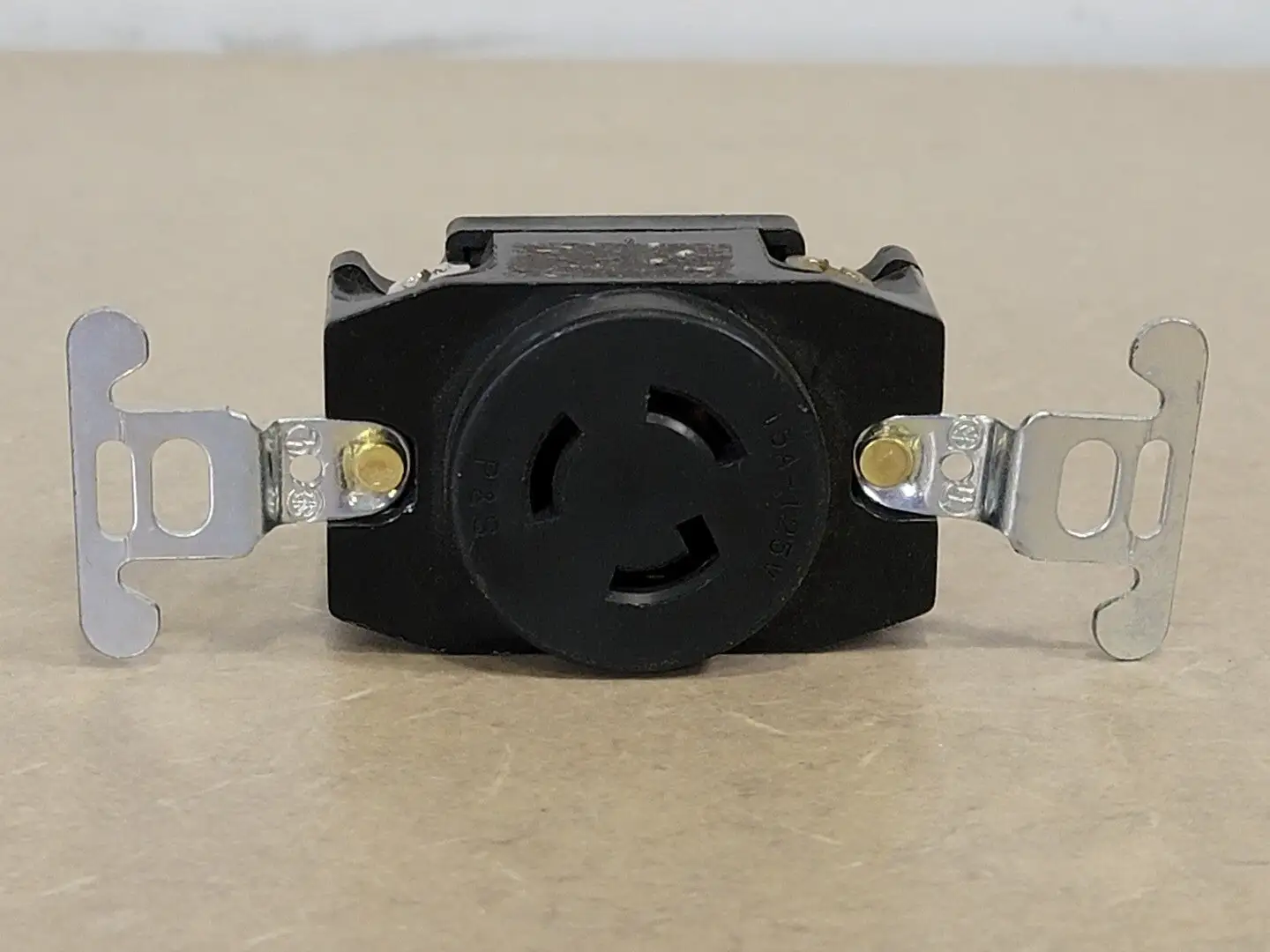 15A 125V Receptacle (Bag of 3)
