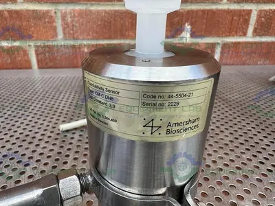 USED AMERSHAM PHARMACIA CM-C DN8 CONDUCTIVITY SENSOR, 3.9 CELL CONSTANT