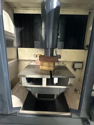 2005 MAKINO SNC64 High Precision Machining Center | 520 Machinery Sales LLC (2)