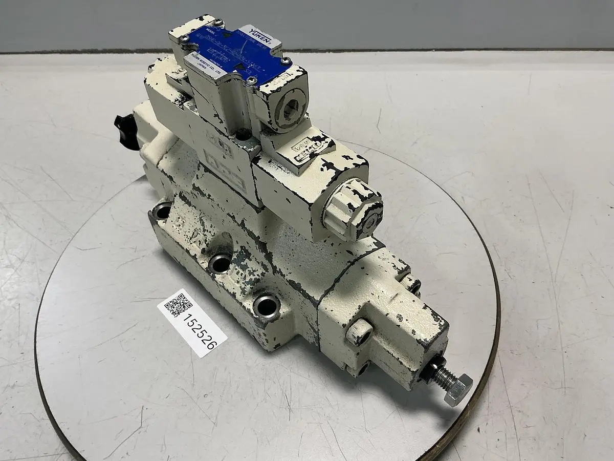USED YUKEN DSHG-06-3C2-R2-D24-51163