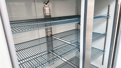 171-0174  Commercial 2-Door Stainless Steel Self Contained Reach In Cooler