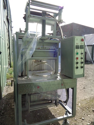 Shrink Wrap UK Tunnel and sealer