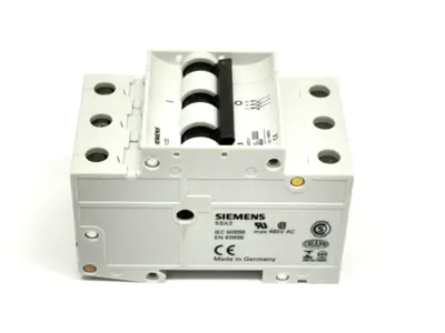 5SX23-D3 | Siemens  Circuit Breaker 3A 400V 3-Pole - Used