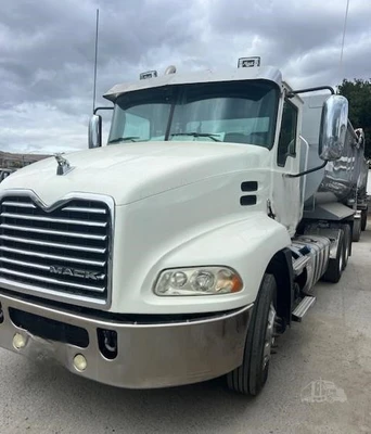 Used 2016 MACK CH613 Dump trucks California US | ABN Services #1339313
