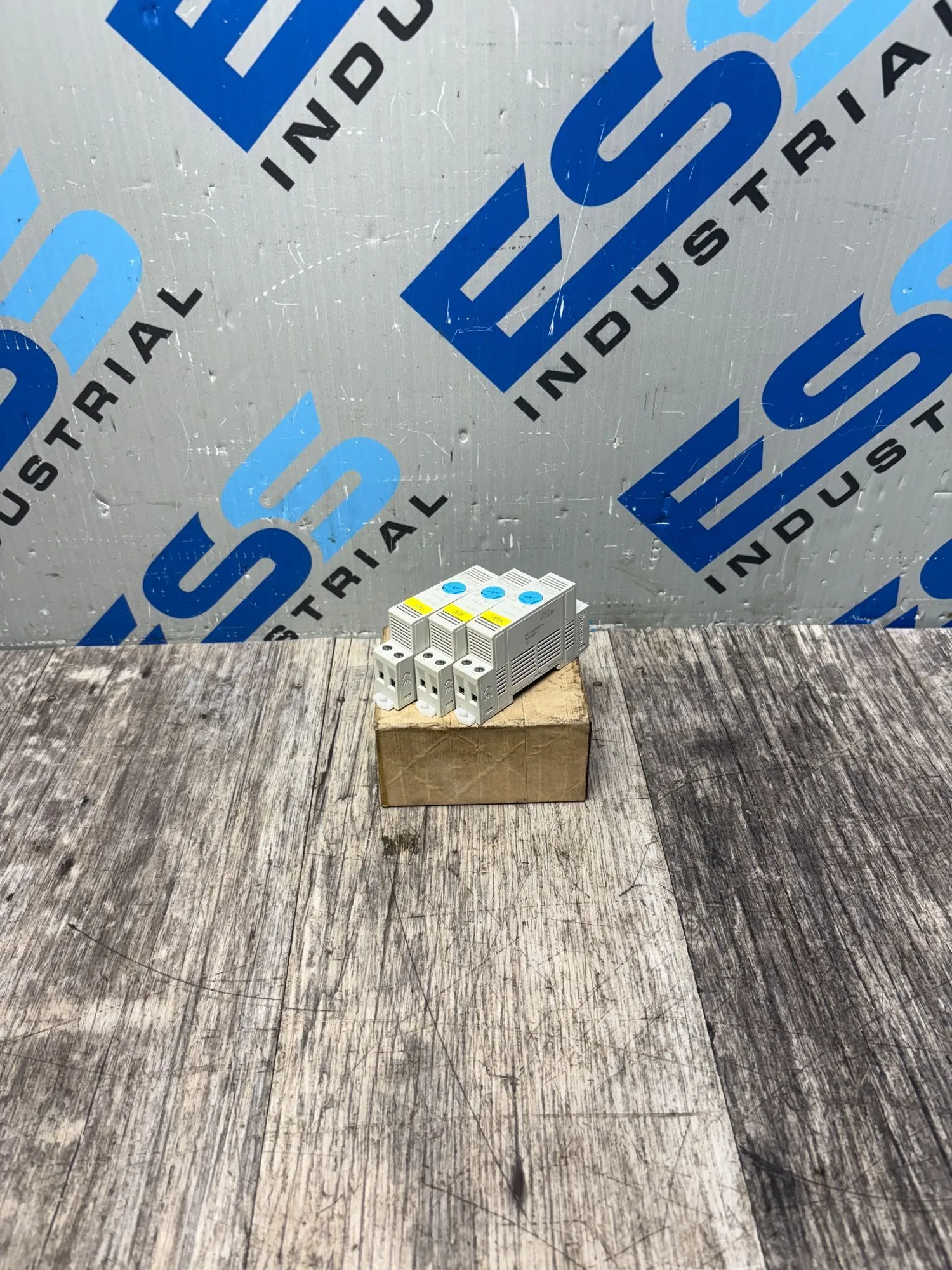 USED FINDER 7T81.0.000.2303