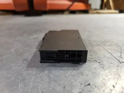 NEW SIEMENS 6ES7138-4CA01-0AA0
