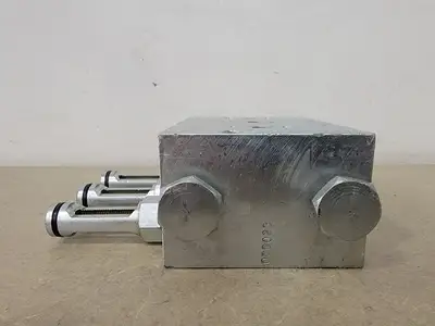 Used LINCOLN LD 56-250 Parts (Hydraulics and Pneumatics) British Columbia CA | Lenmark #1440856