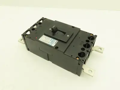 Fuji Electric EA402A  2-Pole Auto Circuit Breaker 300A 600VAC 250VDC 2-Pole