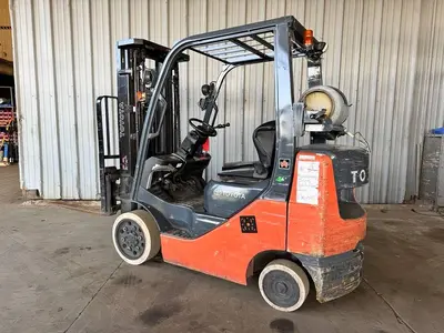 USED 2012 TOYOTA 8FGCU25