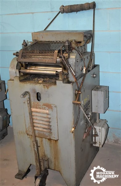 12" X 0.050" LITTELL "312-7PDL" 7-ROLL COIL FEED & STRAIGHTENER w/ADJUSTABLE STOCK THICKNESS - 10 to 60 FPM