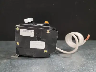USED CUTLER-HAMMER QBGFEP2015