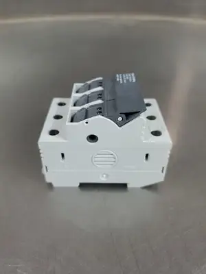 Used Allen-Bradley 1492-FB3C30-L Class CC Fuse Holder, 30A, 600V Fuse Accessories | Palmetto Automation #1156162