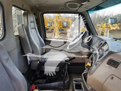 USED 2003 STERLING LT9500