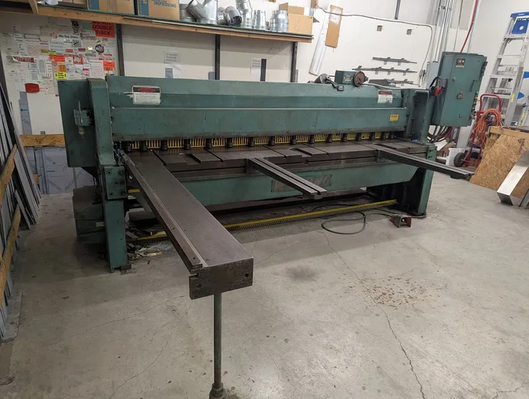 Used 1981 WYSONG 1010 POWER SQUARING SHEAR Power Squaring Shears (Gauge) Illinois US | Asset Exchange Corporation #226265
