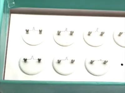 USED TED PELLA TUNGSTEN FILAMENT AEI BASE, WHITE CERAMIC BOX OF 8
