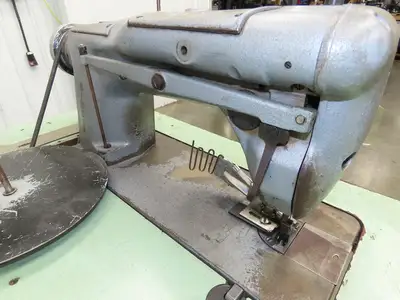 Singer 251-22 Industrial Sewing Machine Single Needle Lockstitch 220VAC 3Ph