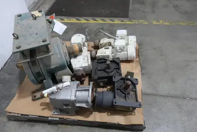 2 PALLETS OF ASSORTED GEAR REDUCERS