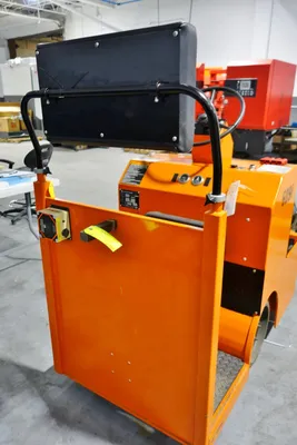 USED 2008 TAYLOR DUNN EO-D34-51
