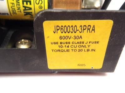 USED BUSS PYRAMID FUSE HOLDER
