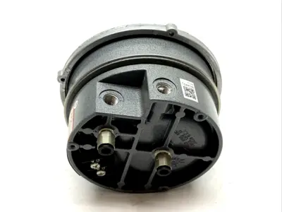 605-30 | Dwyer Instruments  Magnehelic Indicating Transmitter 11psi Range 0-30" w.c - Used