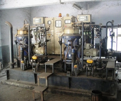 Mitsubishi SJ-16T self-cleaning oil purifier, SS bowl.