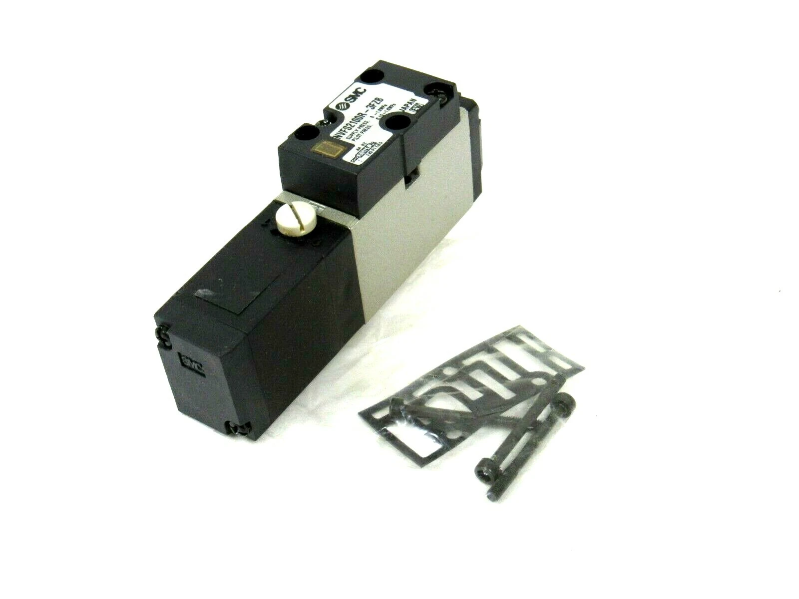 NEW SMC NVFS2100R-3FZB SOLENOID VALVE NVFS2100R3FZB