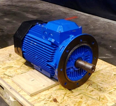 Westfalia 30 KW motor, reconditioned.