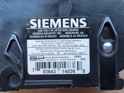 USED SIEMENS Q220