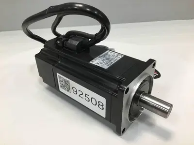 USED YASKAWA ELECTRIC SGMAH-04AAAYU21
