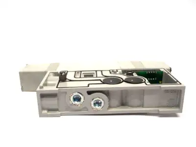 USED NUMATICS PNEUMATIC DOUBLE SOLENOID VALVE