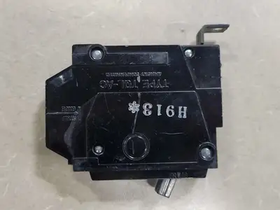 Used GENERAL ELECTRIC THQB1120 Switchgears British Columbia CA | Lenmark #242289