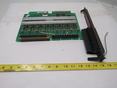 GE Fanuc IC600YB908A Series Six 24VDC Output Source Module Card