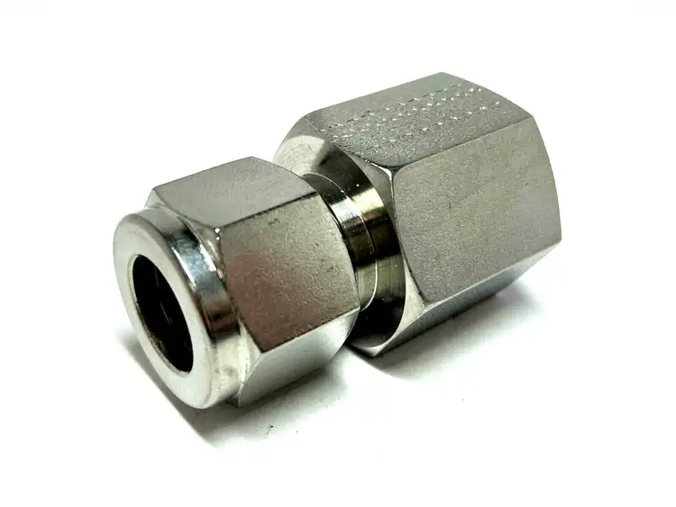 Used PARKER STEEL TUBING ADAPTER Valves/Fittings | Maverick Industrial Sales #1113250