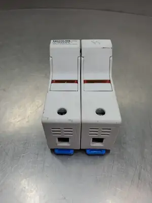 USED Ferraz Shawmut US3J2I ULTRASAFE Fuse Holder, 600V, 30A, 2P, (W213942)