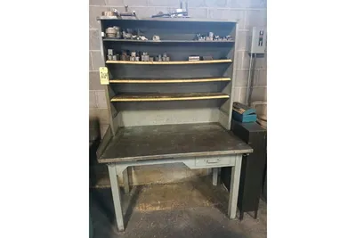 Used _UNKNOWN_ _UNKNOWN_ Work Benches Ohio US | Thompson Auctioneers #1554032
