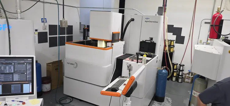 Used 2014 AGIECHARMILLES CUT 2000 S Wire EDM Arizona US | Edge Machine Tools, Inc #1542412