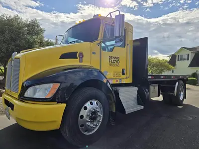USED 2014 KENWORTH T370