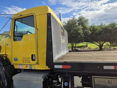 USED 2014 KENWORTH T370