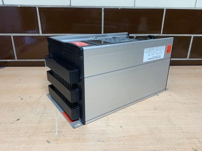 Danfoss VLT6006 HVAC Drive GT4CN1STR3DLF00A00C0 3.7kW/5Hp 380/460VAC Garantie