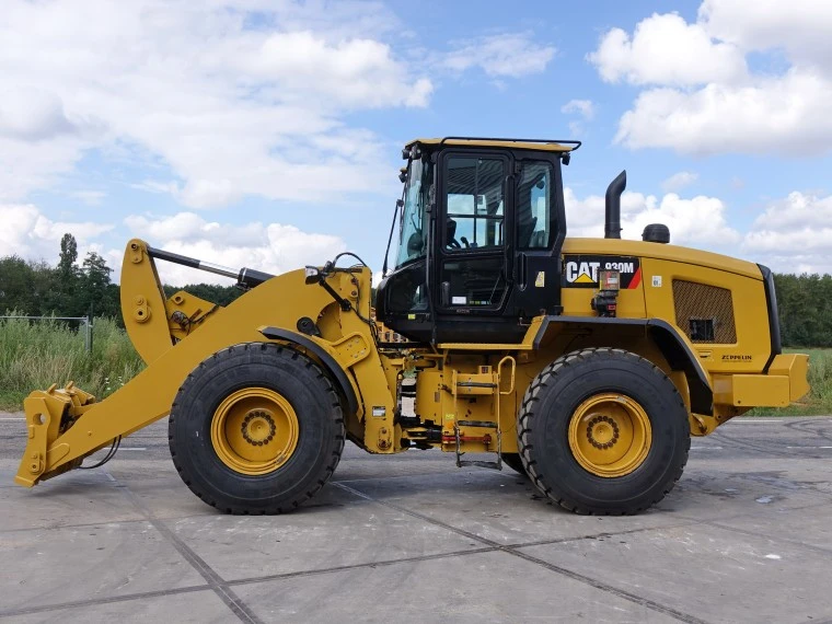 USED 2021 Caterpillar 930M