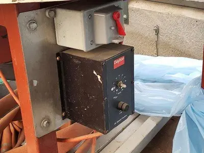 Rotating Berry Feeder