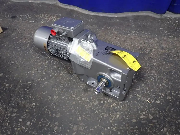 Used NORD GEAR CORPORATION SK 92772LX90L/4 CUS Motors (misc) Ohio US | HGR 24 #735243