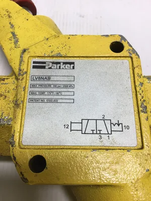 Parker LV8NAB Pneumatic Lockout Valve with Silencer Max Pressure 300PSI 2068kPa