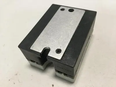 USED CARLO GAVAZZI RM1A23D25