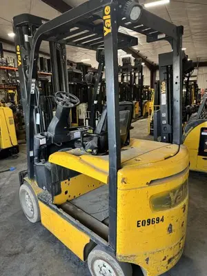 USED 2015 YALE ERC060VG